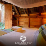 habitación de cabaña de casa nudista en zipolite